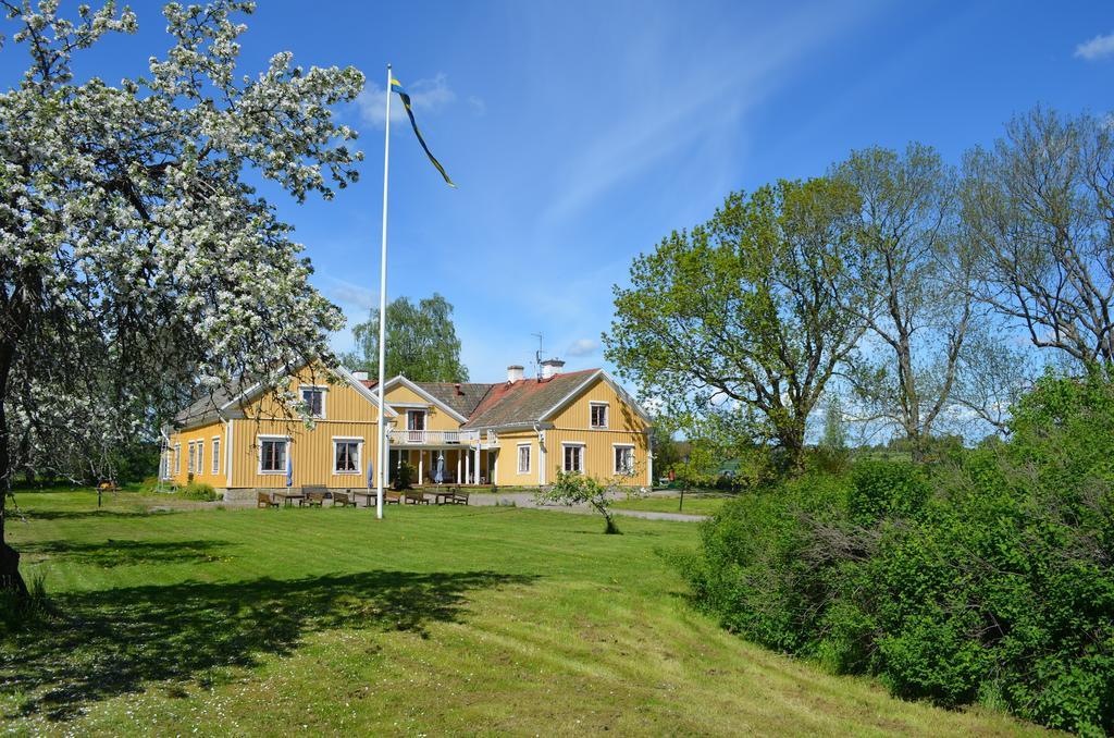 Broby Gard Hotel Marsta Exterior photo